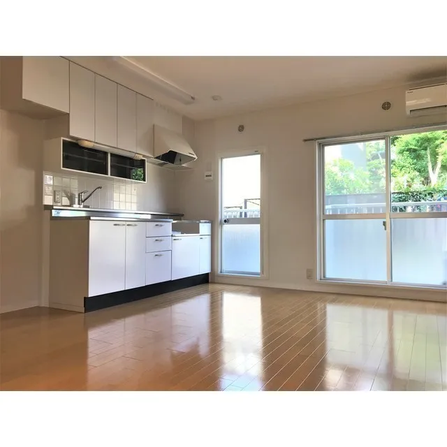 Ichigaya Kagacho Apartment Building D - Interior - ["Property", "Room", "Building"]