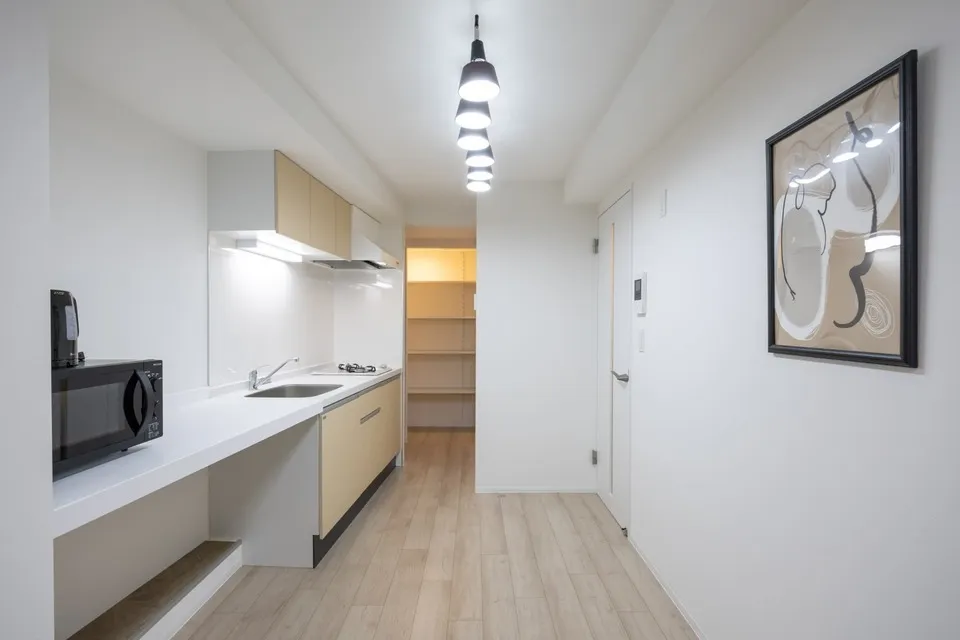 Hmlet Sangenjaya II - Interior - ["Flooring", "Floor", "Ceiling"]