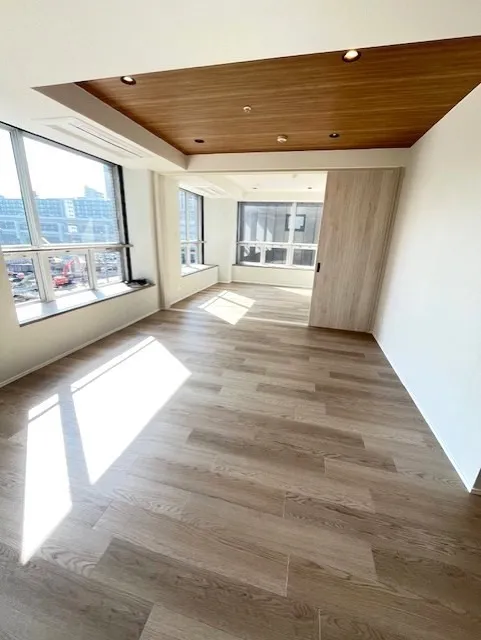 Residia Tower Azabujuban - Interior - ["Wood flooring", "Flooring", "Floor"]