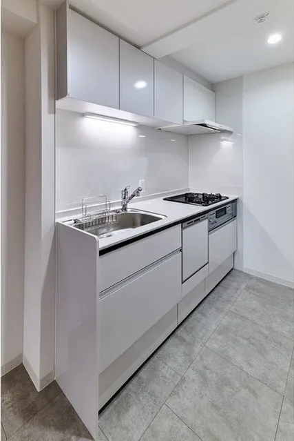 Comfortia Liv Bunkyo Sendagi - Interior - ["Kitchen", "Kitchen Appliance", "Kitchen Sink"]