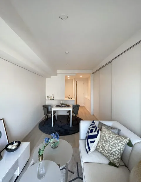 Comforia Higashi-Shinjuku - Interior - ["Building", "Furniture", "Table"]