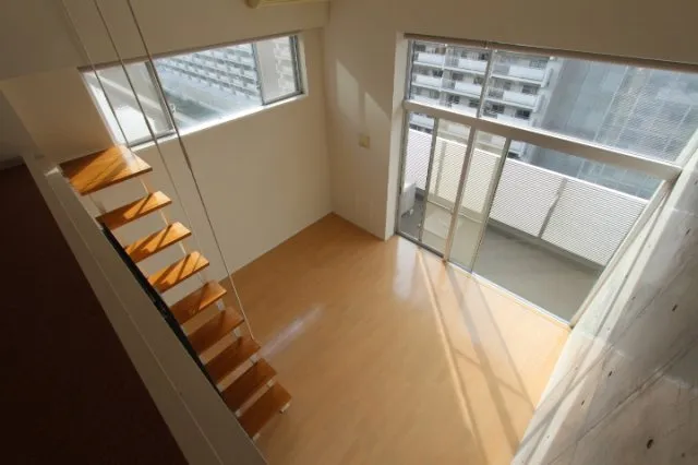 Prime Urban Shibaura LOFT - Interior - ["Wood", "Flooring", "Floor"]