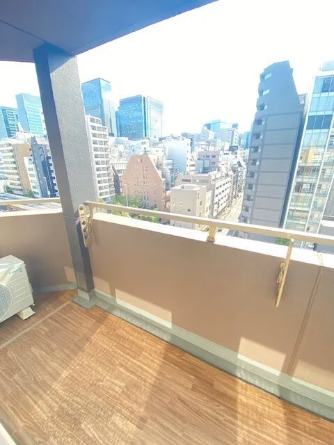 Residia Kanda Higashi - Interior - ["Floor", "Flooring", "Apartment"]