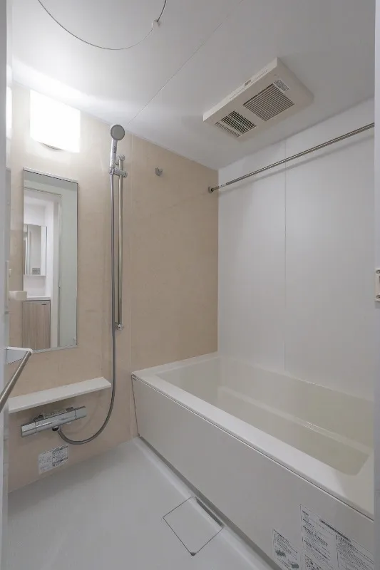 Due Nippori III - Interior - ["Flooring", "Floor", "Plumbing fixture"]