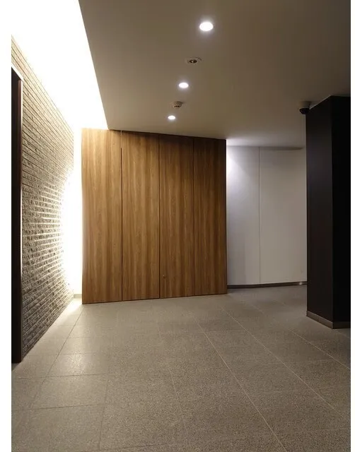 Cosmo Lead Ichigaya Harakatacho - Exterior - ["Flooring", "Floor", "Wall"]