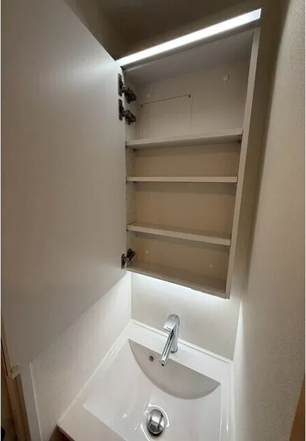 Project Kita-Shinjuku - Interior - ["Wood", "Design", "Household hardware"]