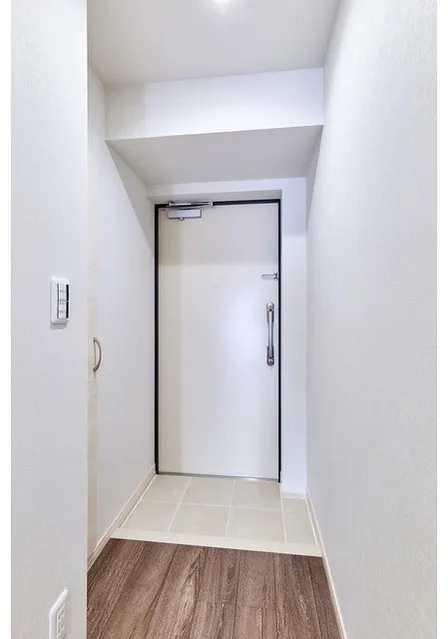Gran Casa Hikifune II - Interior - ["Flooring", "Floor", "Ceiling"]
