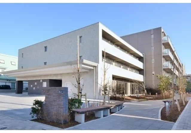 BLESS Kitashinjuku - Exterior - ["Sky", "Daytime", "Plant"]
