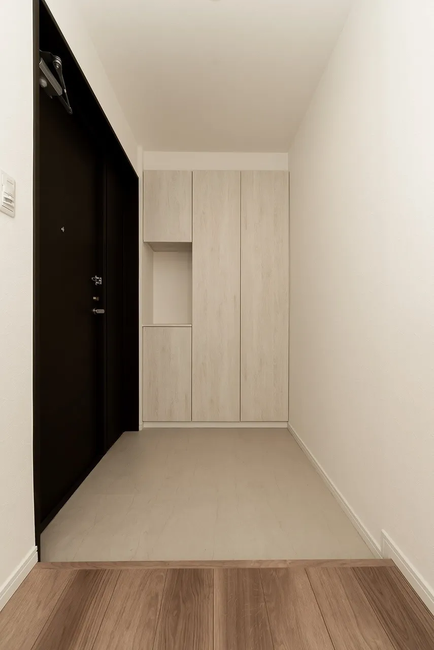 Platine Tamachi - Interior - ["Flooring", "Floor", "Wall"]