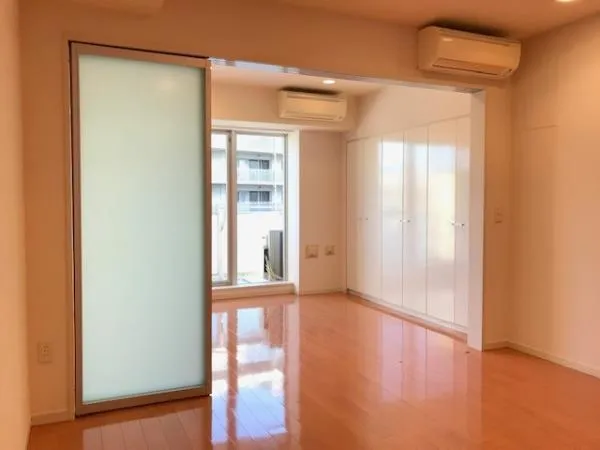 Brillia Ist Sangenjaya Blossom Terrace - Interior - ["Property", "Building", "Window"]
