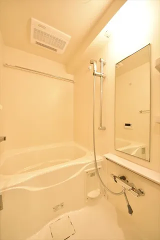 Grand Paseo Kiyosumi Shirakawa II - Interior - ["Flooring", "Floor", "Ceiling"]