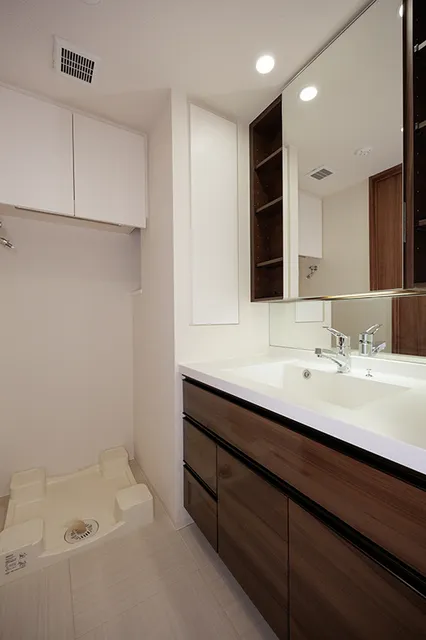 IBIS Ichigaya - Interior - ["Interior design", "Flooring", "Wood"]