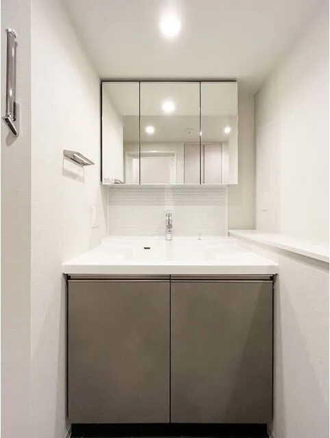 Livio Maison Higashi-Ikebukuro - Interior - ["Flooring", "Floor", "Interior design"]