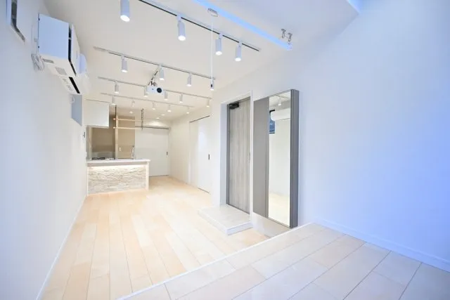 Grand Maison Meguro - Interior - ["Flooring", "Wall", "Ceiling"]