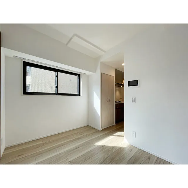 Azur Terrace Monzennakacho - Interior - ["Window", "Building", "Fixture"]