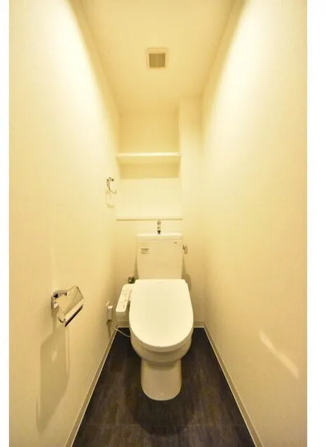 Gran Paseo Ookayama II - Interior - ["Toilet seat", "Toilet", "Flooring"]