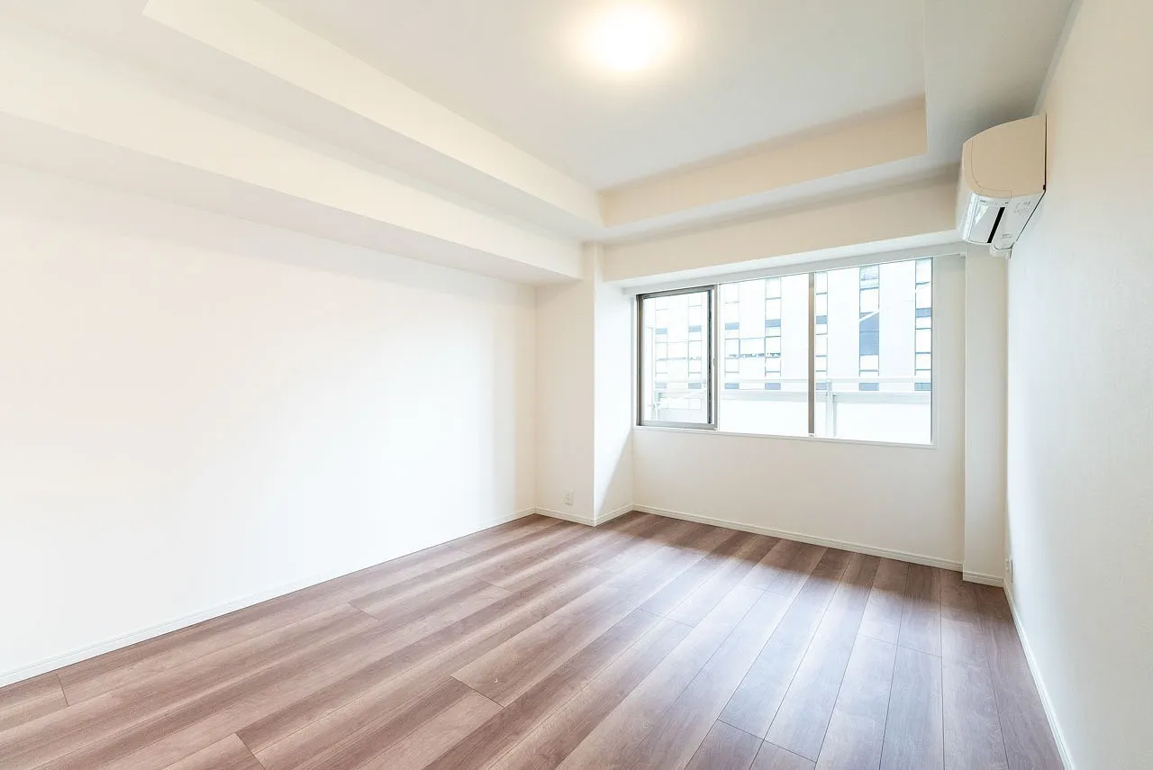 Platine Tamachi - Interior - ["Flooring", "Floor", "Wood flooring"]