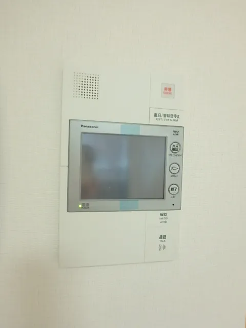 Le Fon Blanche Shinagawa Minamioi - Interior - ["Electronic device", "Technology", "Machine"]