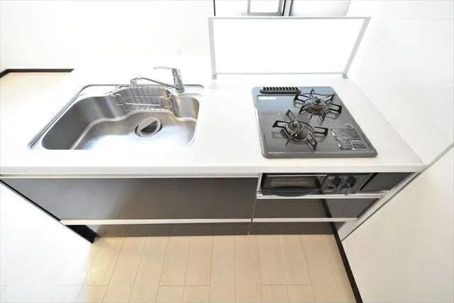 King House Shirokane - Interior - ["Tap", "Plumbing fixture", "Countertop"]