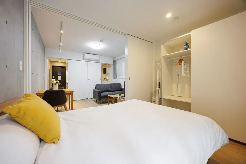 Hmlet Shinjuku Gyoenmae II - Interior - ["Interior design", "Flooring", "Wall"]