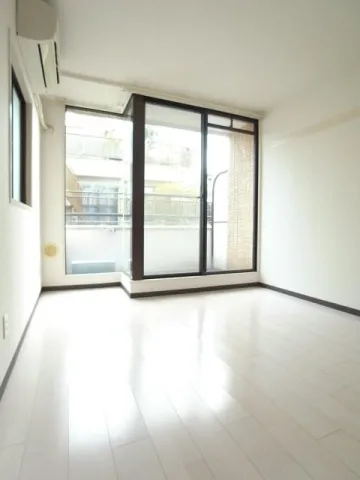 Garden Place Ichigaya - Interior - ["Flooring", "Floor", "Apartment"]