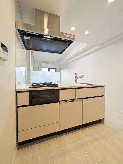 AIFLAT Shinagawa Togoshi Parkside - Interior - ["Kitchen", "Kitchen Appliance", "Major appliance"]