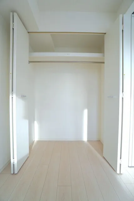 La Tierra Shinagawa Nishioi - Interior - ["Building", "Fixture", "Wood"]