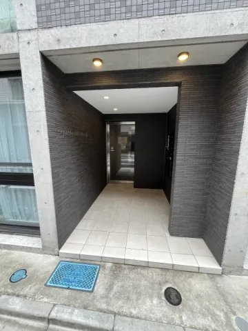 Segrate Nihonbashi - Exterior - ["Silver"]