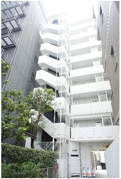 Minami Ikebukuro Residence - Exterior - ["High-rise building", "Urban design", "Apartment"]