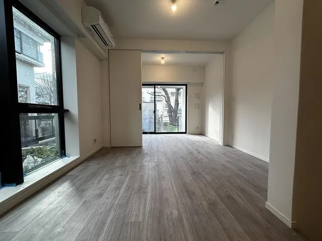 STANDZ Kakinokizaka - Interior - ["Flooring", "Floor", "Apartment"]