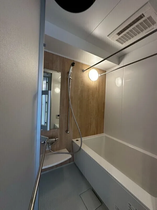 Lumique Omori - Interior - ["Wall", "Flooring", "Interior design"]