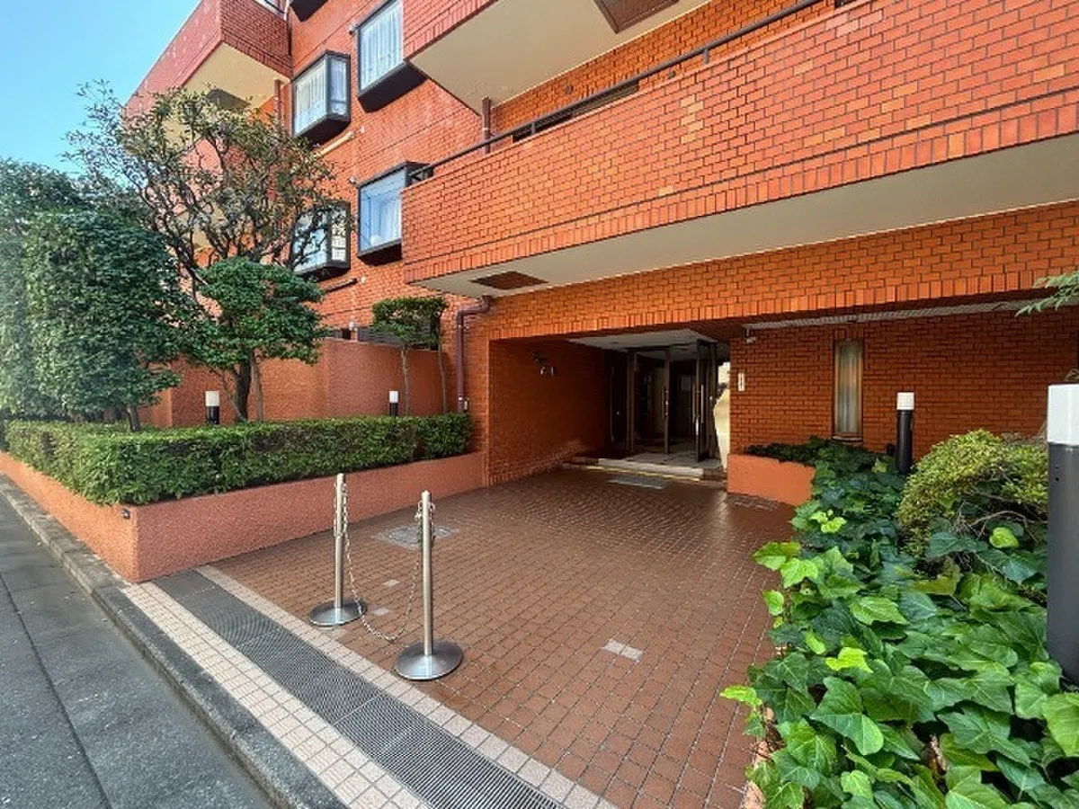 Rapport Takanawa