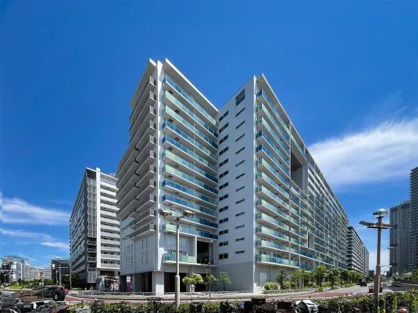 Brillia Ist Shinonome Canal Court - Exterior - ["High-rise building", "Urban area", "Metropolitan area"]