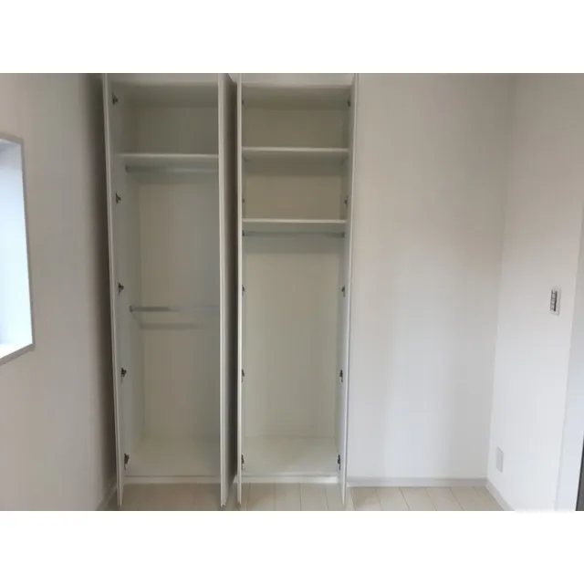 Asyl Court Nishimagome - Interior - ["Fixture", "Door", "Rectangle"]