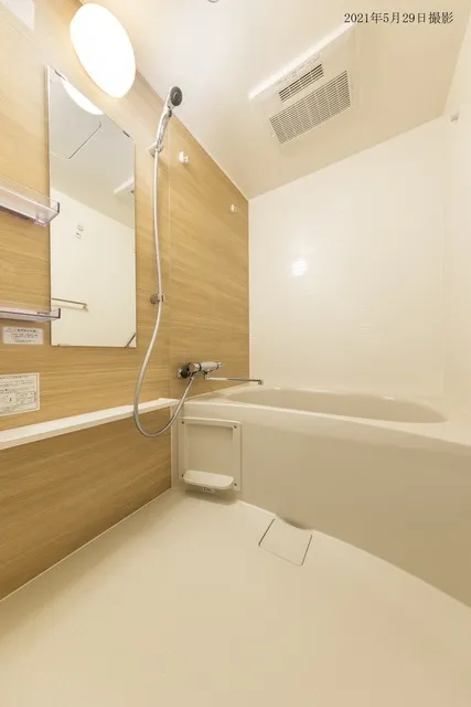 Park Axis Honjo Shinsuikouen - Interior - ["Building", "Lighting", "Wood"]