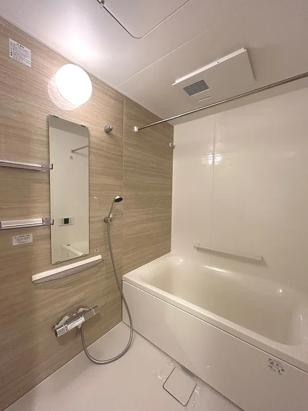 BLESS Kameido - Interior - ["Plumbing fixture", "Flooring", "Bathroom"]