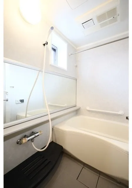 Rivere Ikebukuro - Interior - ["Plumbing fixture", "Flooring", "Interior design"]