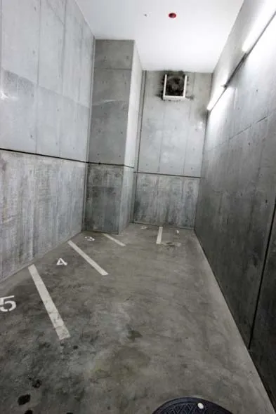 Comforia Kitasando - Interior - ["Building", "Flooring", "Grey"]