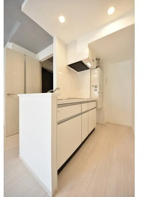 CASA PIAZZA Shimomaruko - Interior - ["Flooring", "Interior design", "Floor"]