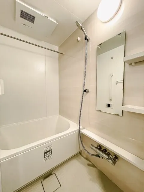 Brookside Residence Kiba - Interior - ["Flooring", "Plumbing fixture", "Floor"]