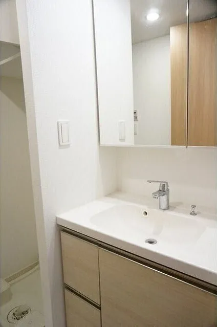 Will Terrace Takinogawa - Interior - ["Bathroom sink", "Plumbing fixture", "Architecture"]