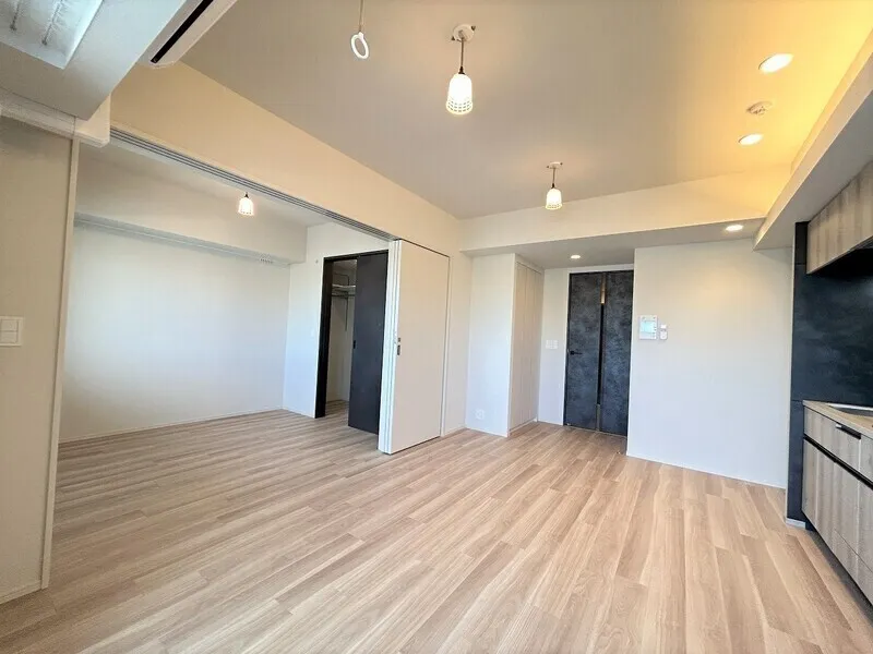 Blanchiesta Kiba - Interior - ["Flooring", "Floor", "Ceiling"]