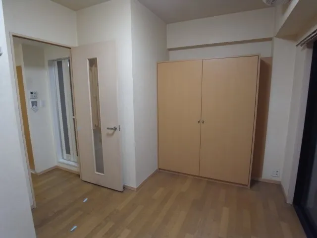 Verona Togoshi Ginza - Interior - ["Flooring", "Floor", "Wood flooring"]