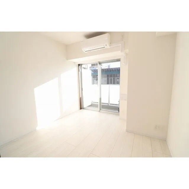 Gran Casa Omori Kaigan - Interior - ["Fixture", "Building", "Wood"]