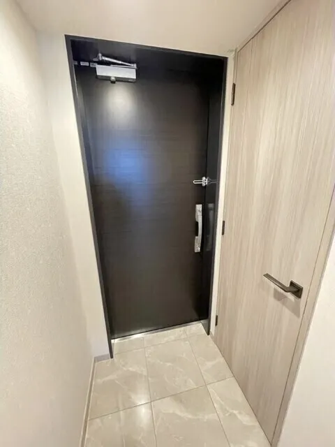Park City Nakano The Tower Breeze - Interior - ["Flooring", "Floor", "Household hardware"]
