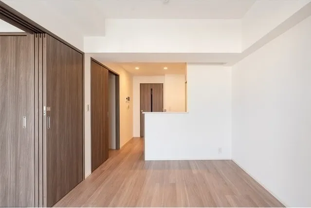 Comforia Takenotsuka East - Interior - ["Flooring", "Floor", "Wood flooring"]
