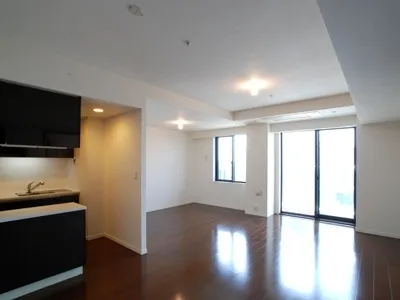 Lieto Court Arc Tower - Interior - ["Building", "Window", "Cabinetry"]