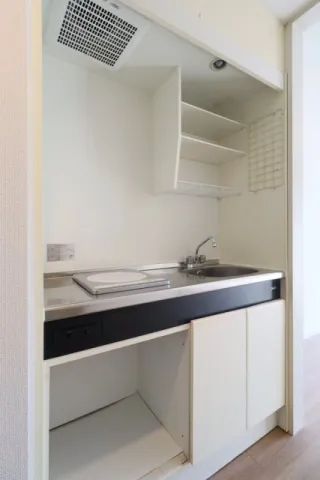 Flor Sugamo - Interior - ["Plumbing fixture", "Sink", "Interior design"]