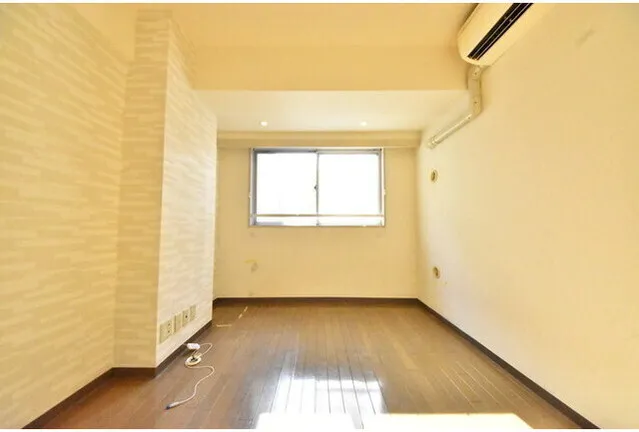 Plaille Hamamatsucho - Interior - ["Flooring", "Wall", "Floor"]