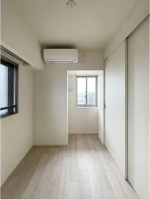 Orchid Residence Shinagawa Nakanobu - Interior - ["Window", "Building", "Fixture"]